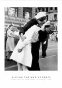 Kissing the War Goodbye   Corbis